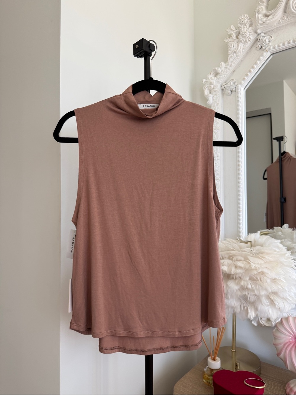 Aritzia Babaton Vince Mock Neck Top